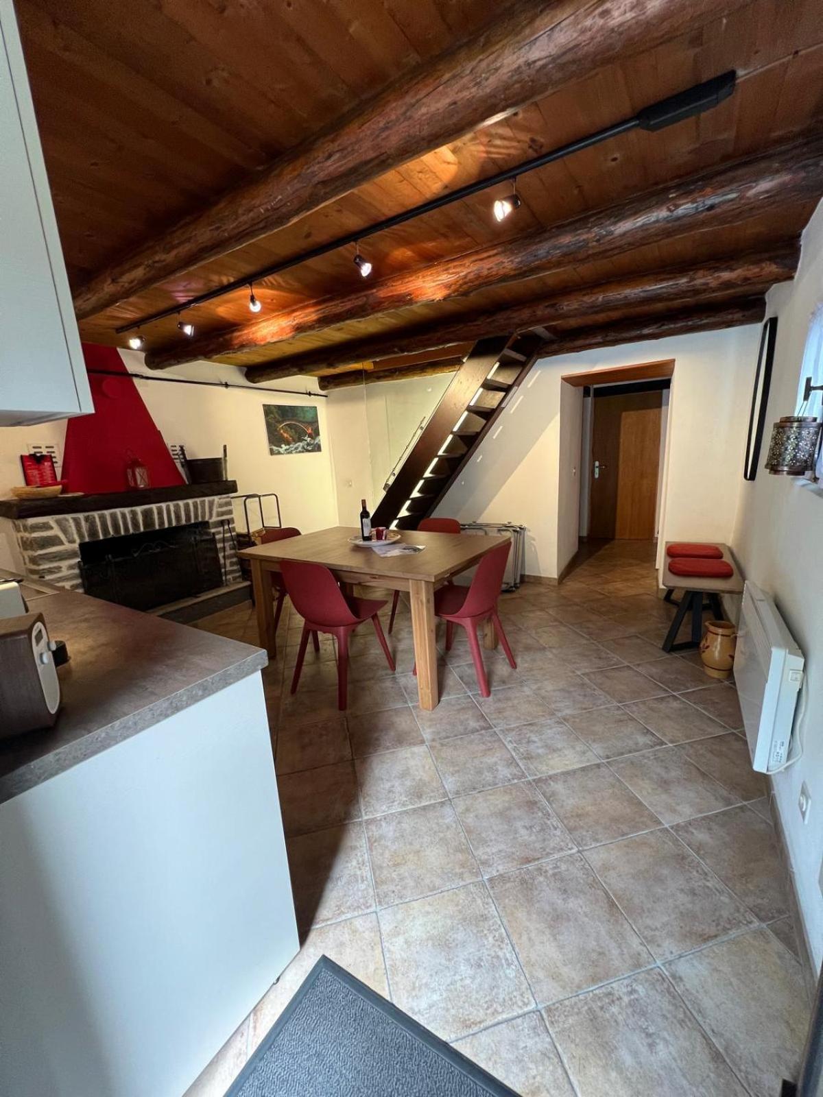 Rustico Efrina, Neu Renoviert Frasco